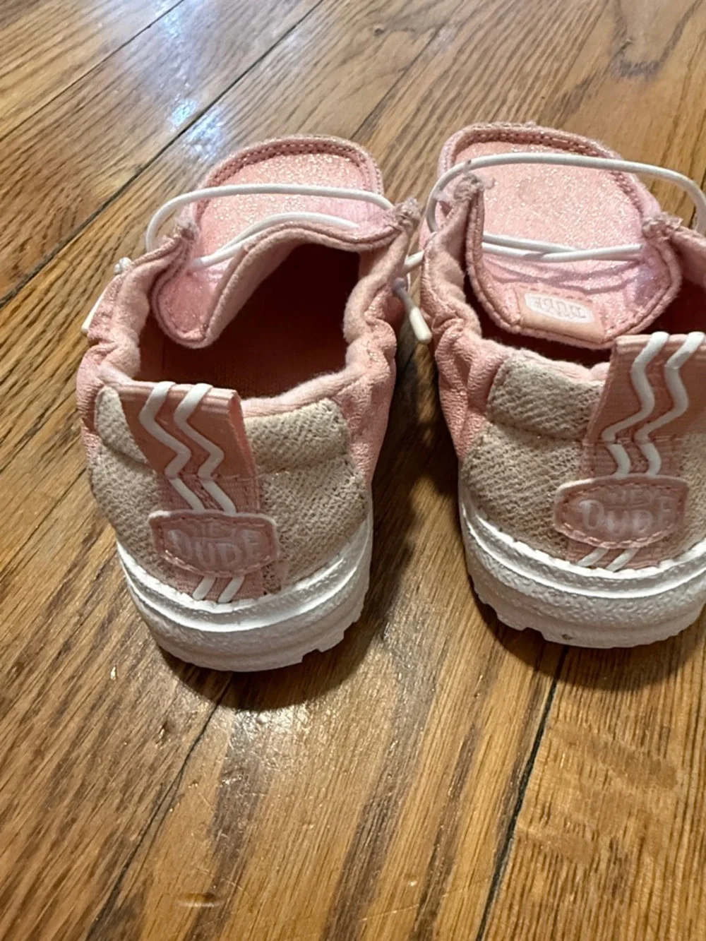 Hey Dude lol dudes baby Kids Slip-On Sneakers rose gold pink size 4C